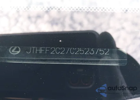 2012 Lexus Is 250C z USA, uszkodzony, nr VIN JTHFF2C27C2523752